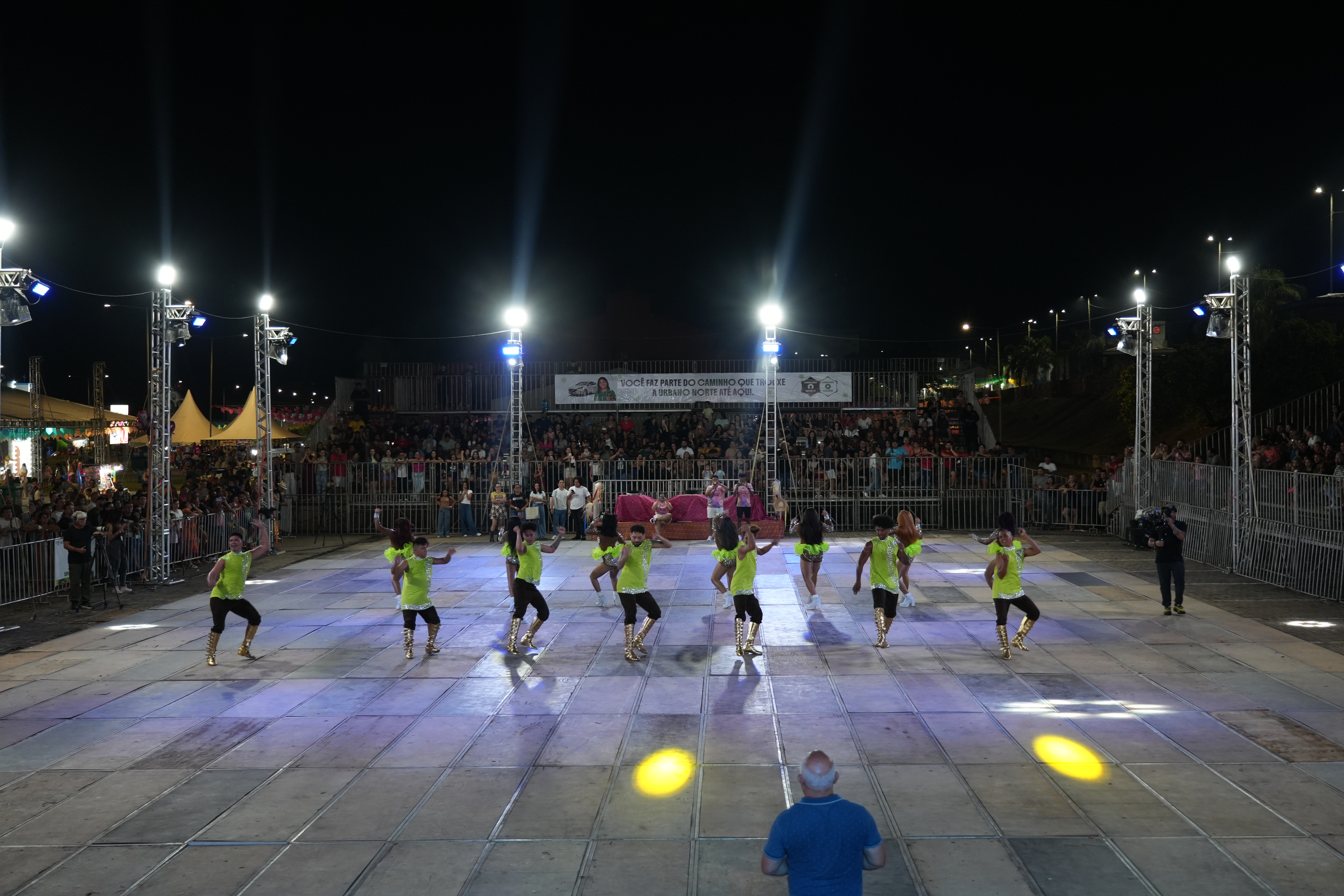 Arraiá do Bera leva mais uma noite de festa ao centro histórico 